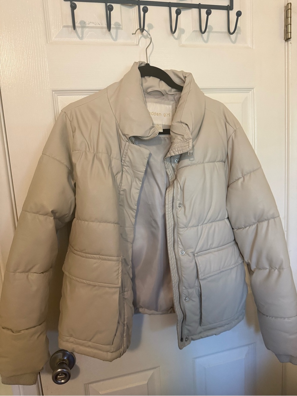 Madden Girl Light Beige Quilted Puffer Jacket SIZE SMALL